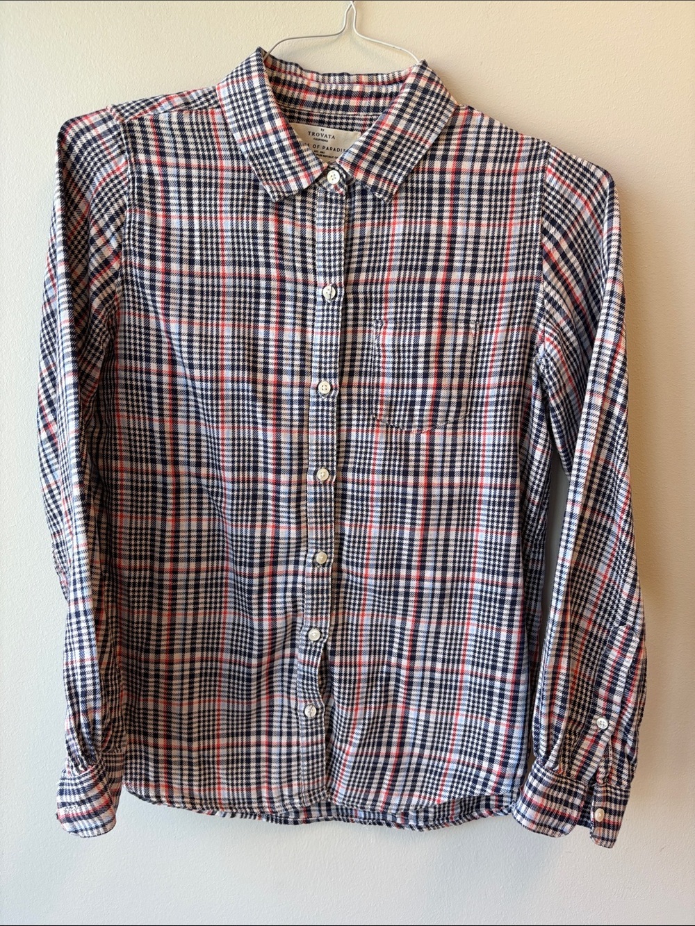 Trovata birds of paradise Navy, Red & White Plaid Button-Down Shirt